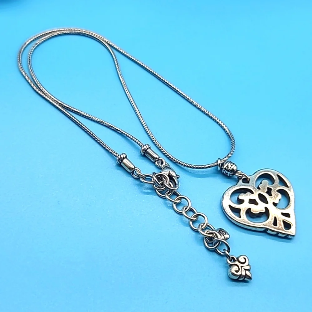 Brighton "GENEVA HEART" Filigree Open Scrollwork Silver Plated Retired Pendant! - Picture 6 of 9
